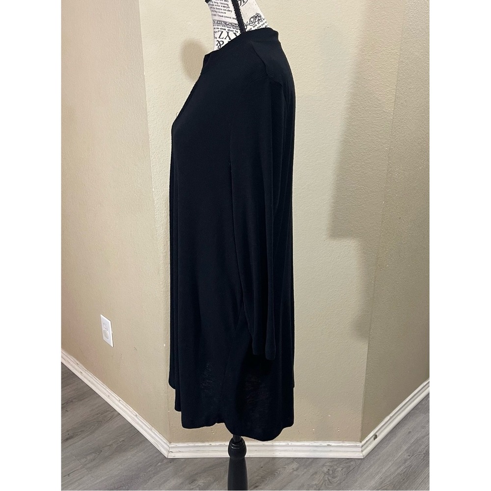 torrid Black Ribbed Tunic Top - Picture 2 of 9